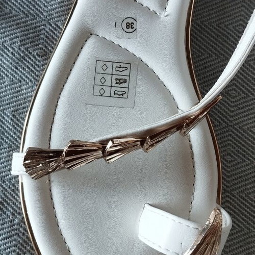 Gianna Kazakou white sandals size 38 new