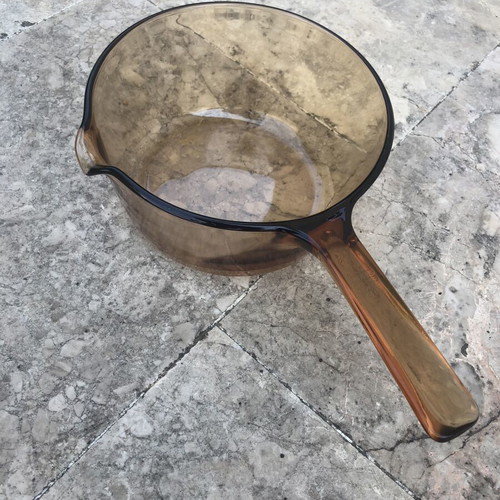 Vision Corning glass cookware 1.5L like new