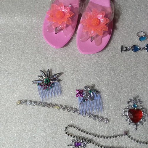 Princess beauty playset like new with shoes and accessories