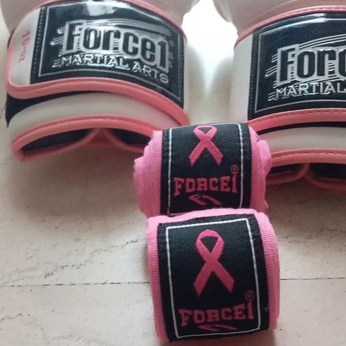 Force1 10oz boxing gloves with bandages