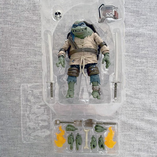 Universal Monsters x Teenage Mutant Ninja Turtles Raphael, Leonardo & Michelangelo figure set like new