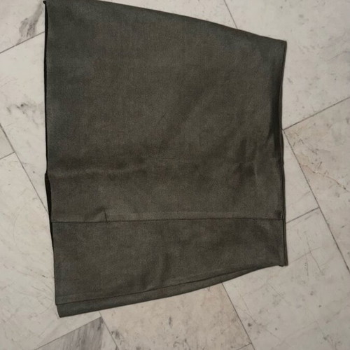 Mini skirt khaki Primark medium like new
