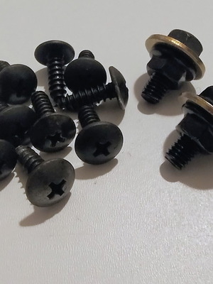 Screw set for scooter, like new, includes battery pole screws