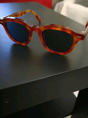 Γυαλιά ηλίου Gast ιταλικά, σαν καινούργια, καφέ