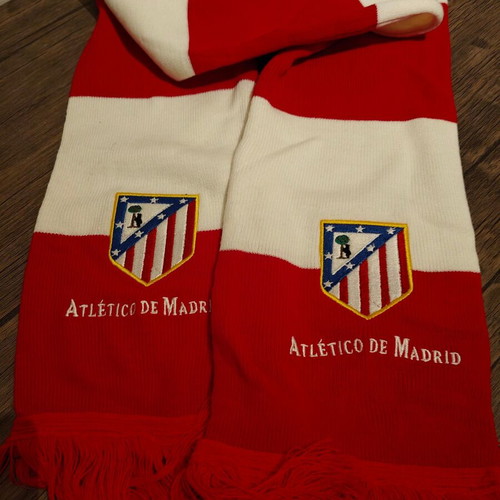 Atletico Madrid scarf like new, authentic