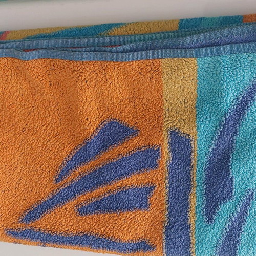 Beach and bath towels like new, 2 large, white and printed