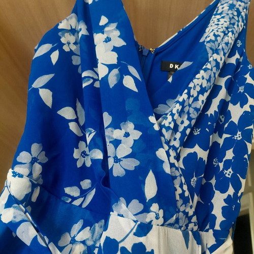 DKNY dress new M-L blue with white flowers