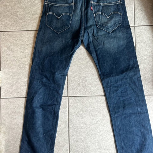 Men's shirts and jeans like new, sizes L-XL and EUR 40-42, branded