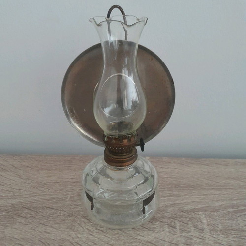 Oil lamp used with thick glass, size 7x19 cm