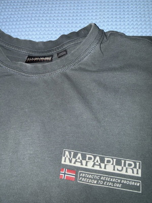 Napapijri men's T-shirt S-Kasba used, size M
