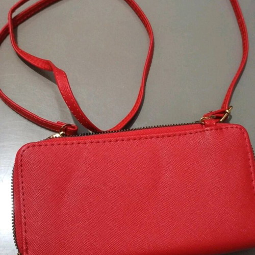 Bag - wallet 2 in 1 crossbody red like new with gold details
