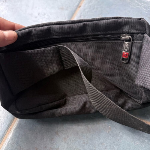 Spacious bag like new with multiple compartments