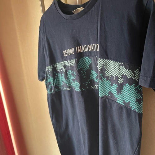 Children's t-shirt used, 8 years old, blue, size 128 cm