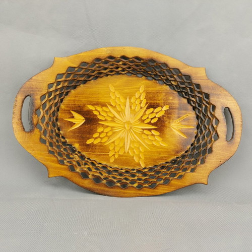 Wooden fruit bowl used, vintage