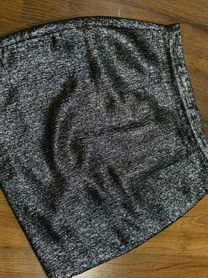Monki Mini Skirt like new, black and silver, high waist, lined