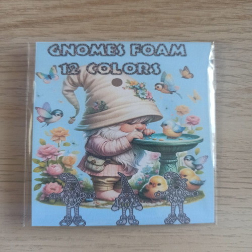 Gnomes brown foam design new, set of 3 pieces