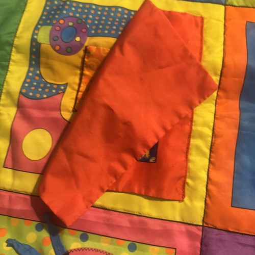 Activity mat used, 70x102 cm