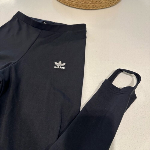 Adidas leggings used, size XS, black