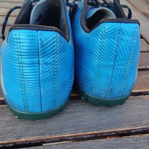 Adidas football shoes size 39.5, blue