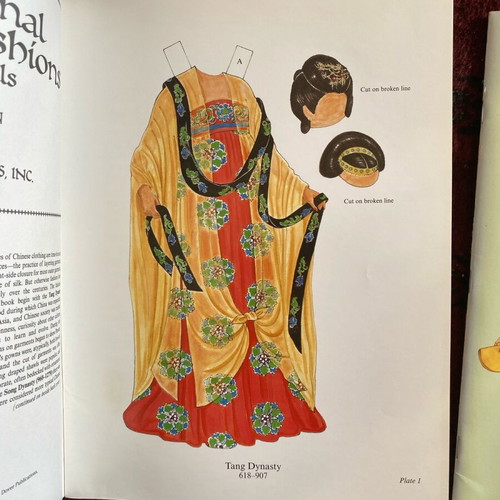 Paper dolls 5 books like new with Chinese and Japanese costumes