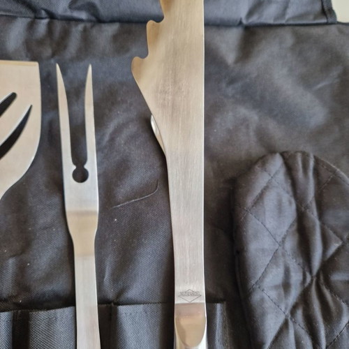 Kuchenprofi Set of 3 BBQ Tools in Luxury Case new