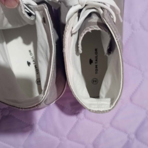 Tom Tailor sneakers size 44 like new, gray with beige stripe
