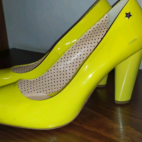 Fornarina pumps used, yellow, size 40