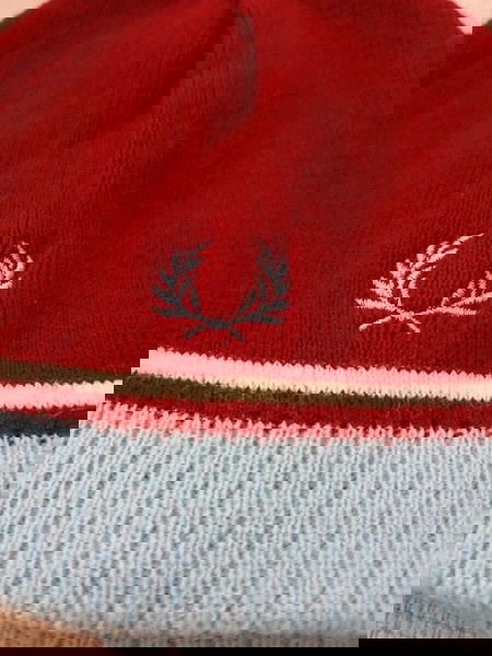 Επώνυμος πλεκτός σκούφος Fred Perry unisex!
