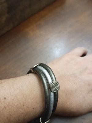 Leather bracelet silver like new