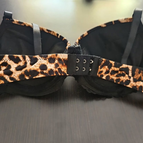 Leopard bra black with tags size 95b European fits 80b new