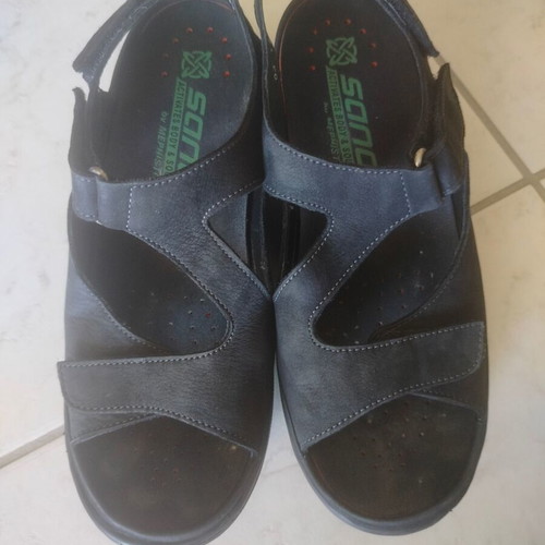 Mephisto women's anatomical orthopedic sandals like new, size 39, black