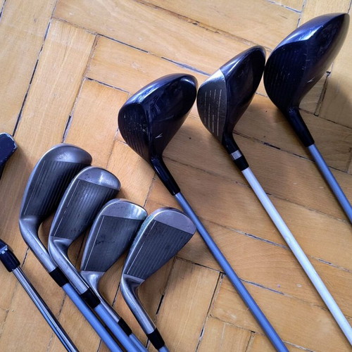 Fitway used women's golf club set with balls and bag