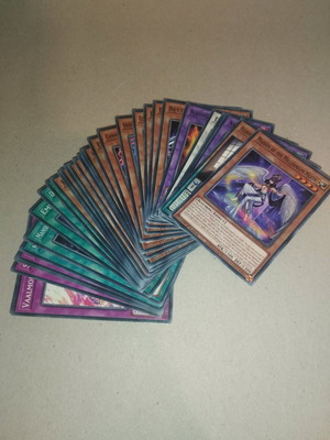 Yu-Gi-Oh common cards from INFO edition like new, 32 pieces