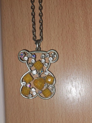 Teddy Bear Necklace like new, silver, 40cm