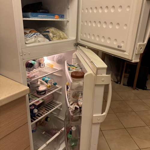 Winson refrigerator used in very good condition