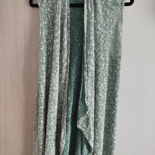 Namaste kimono like new, unique green color