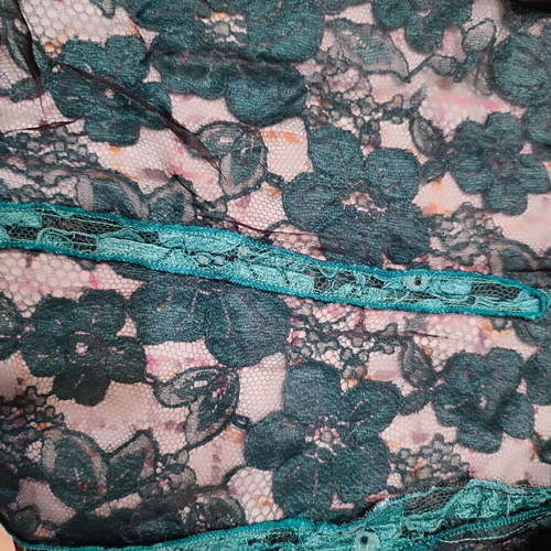 Women's Lace Vest emerald green floral pattern size M like new