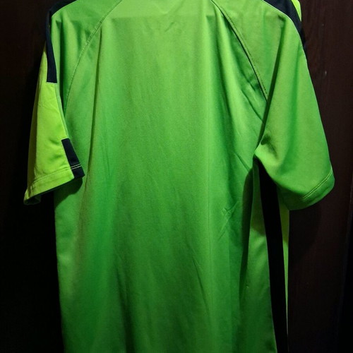 Juventus jersey size Medium like new, authentic