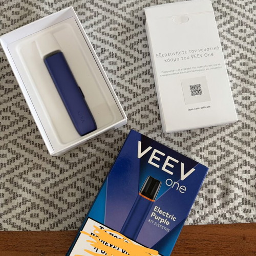 Vape Veev new, nicotine-free electric device