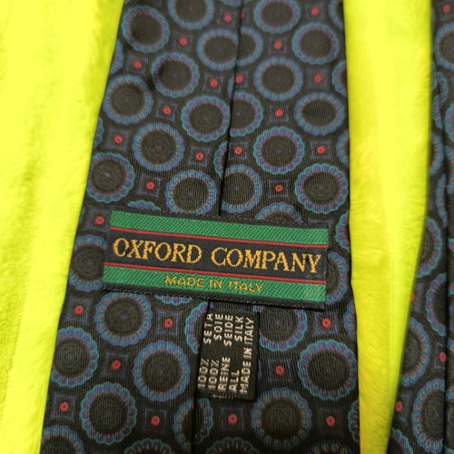 Men's Italian silk tie like new