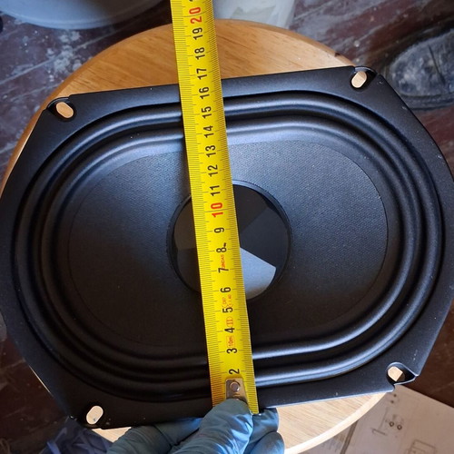 TB Speakers W69-1042M 4Ω Woofer like new