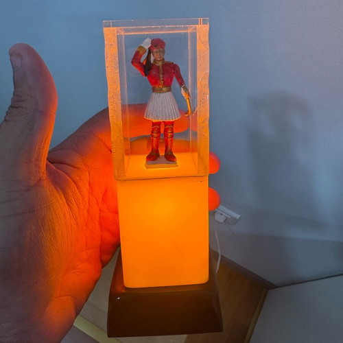 Evzones soldier figurine in plastic illuminated base like new