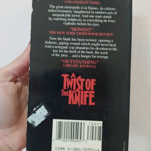 Βιβλίο A Twist of the Knife μεταχειρισμένο στα αγγλικά