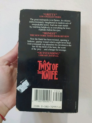 Βιβλίο A Twist of the Knife μεταχειρισμένο στα αγγλικά