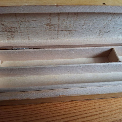 Vintage wooden case new