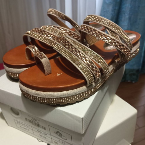 Estil women's flatform sandals like new, gold and brown