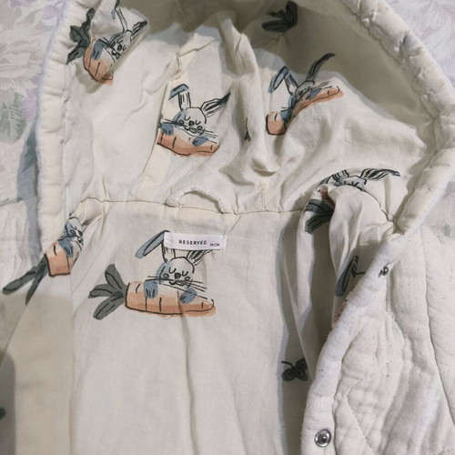 Unisex white baby romper like new, 74cm