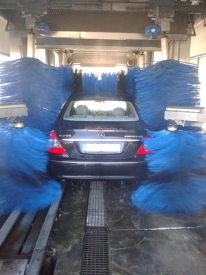 Washman 12m Car Wash Tunnel with CarLite Brushes like new