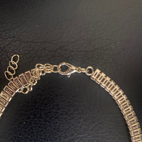 Riviera choker necklace in gold tone like new