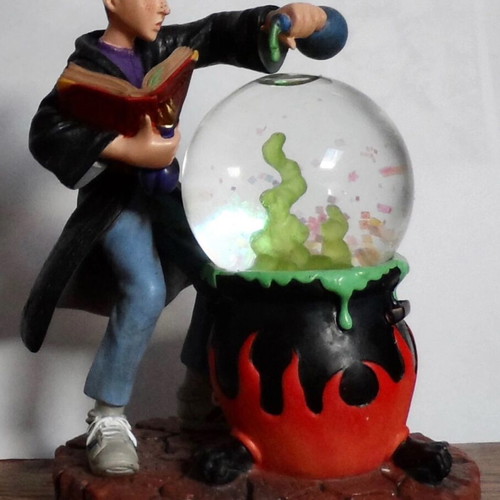 Ron Weasley Water Ball like new from the world of Harry Potter, Enesco 2000